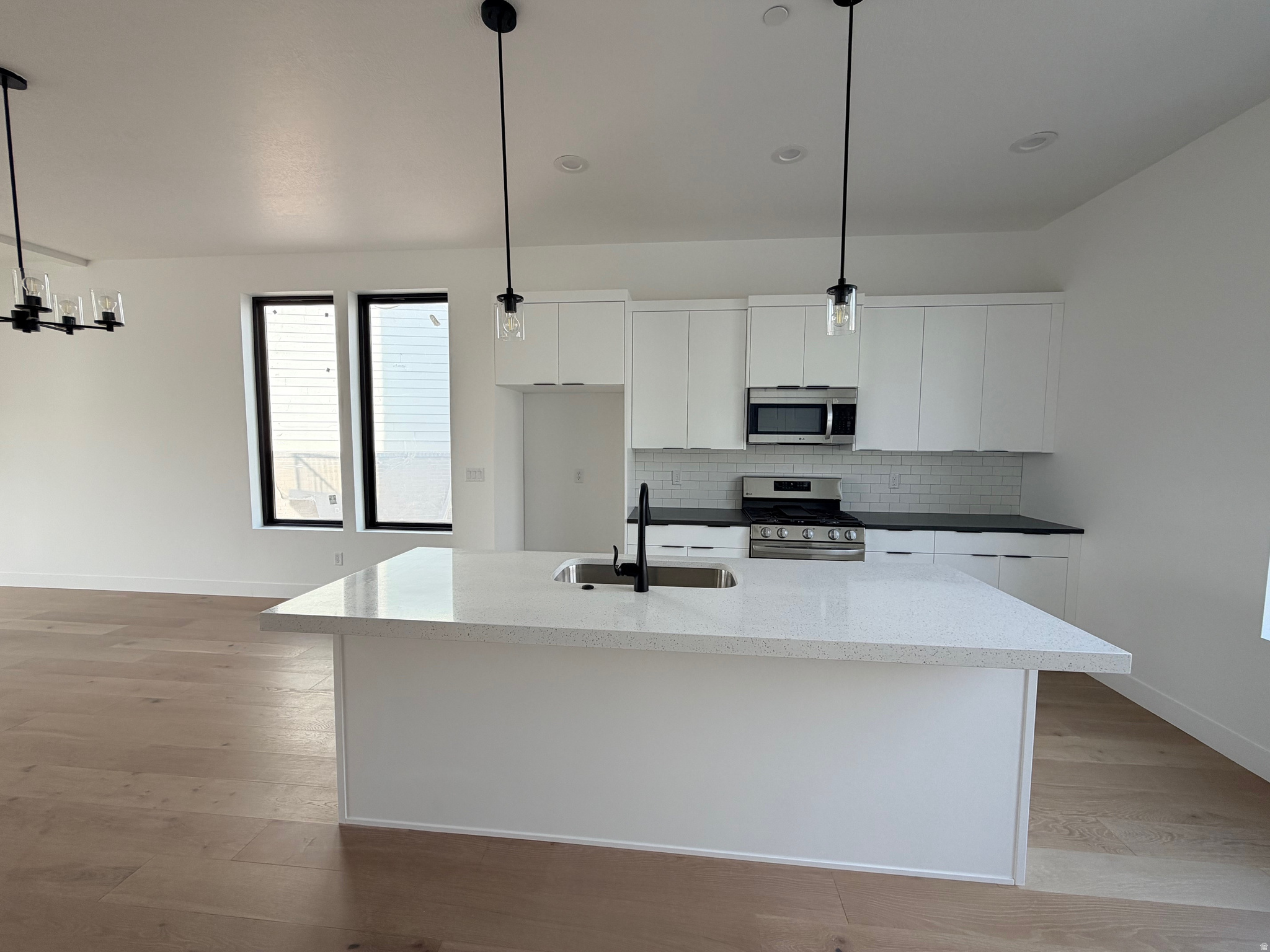 STERLING HEIGHTS - Residential