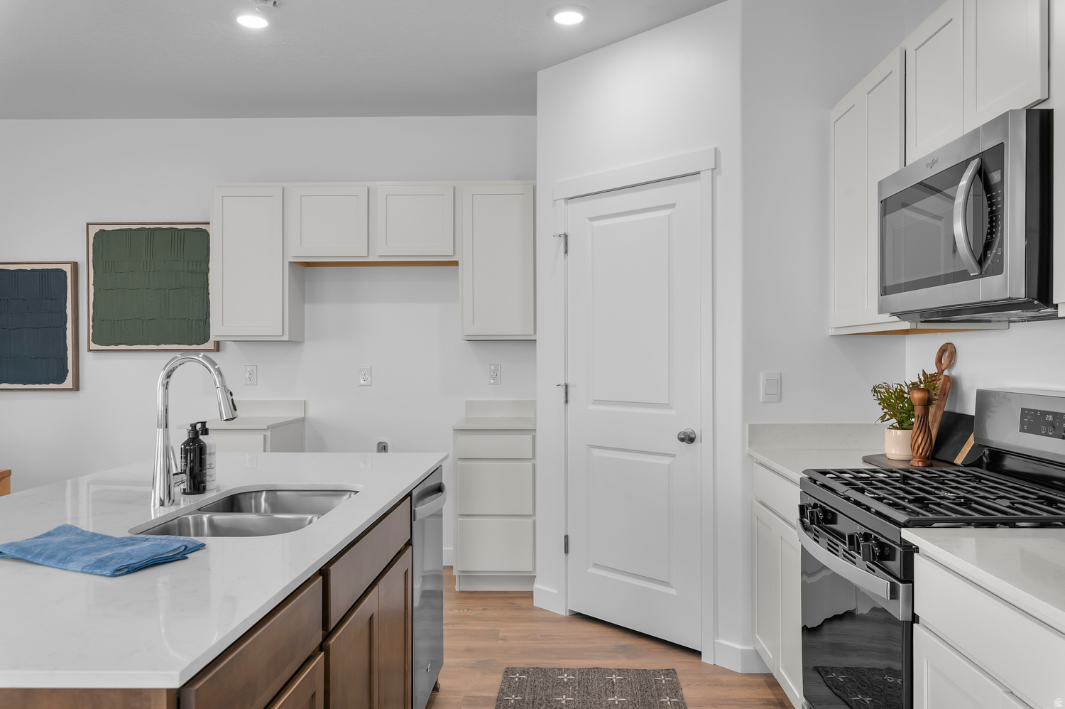 VIRIDIAN - Residential