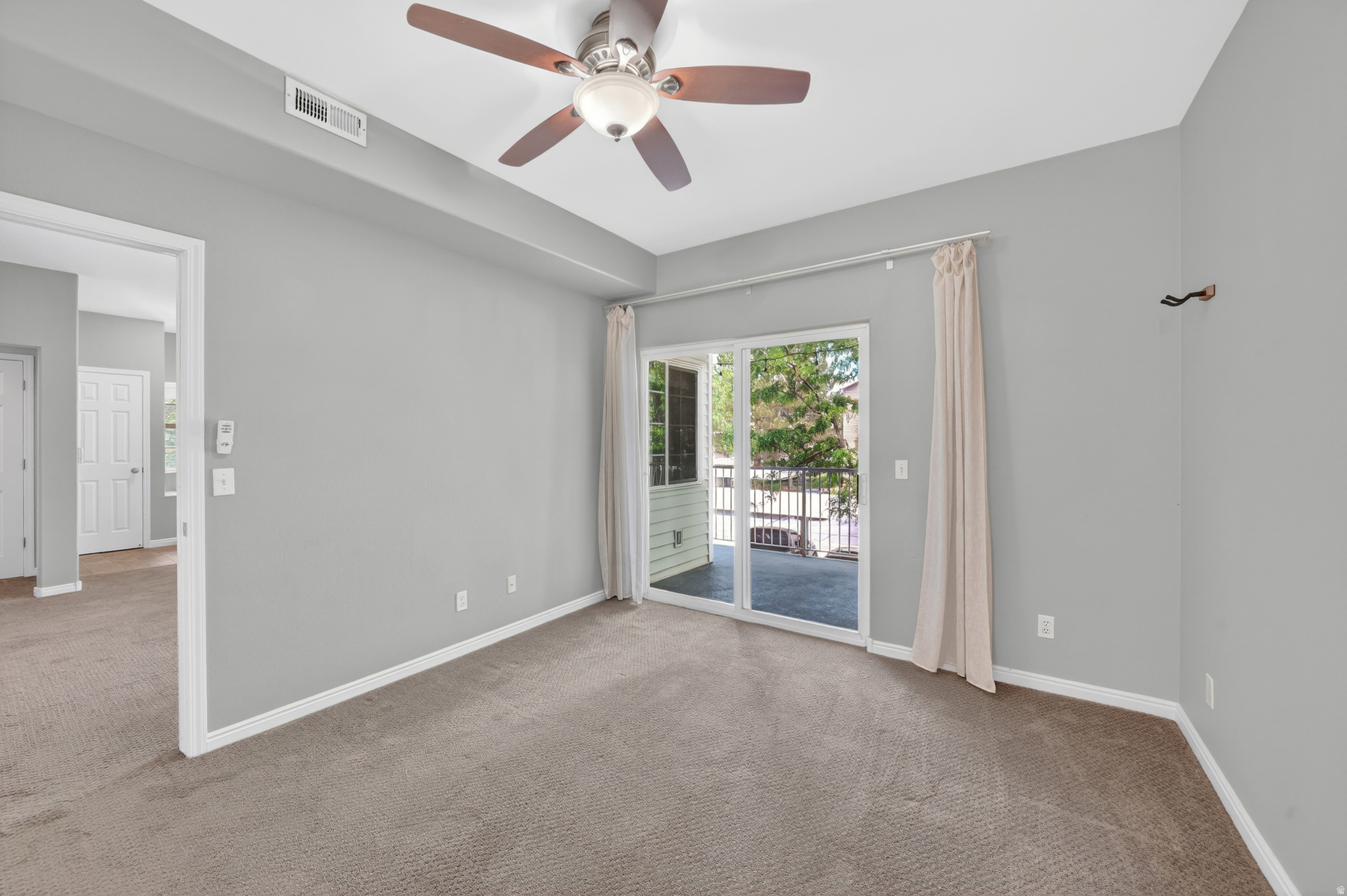RIVER RUN - Residential