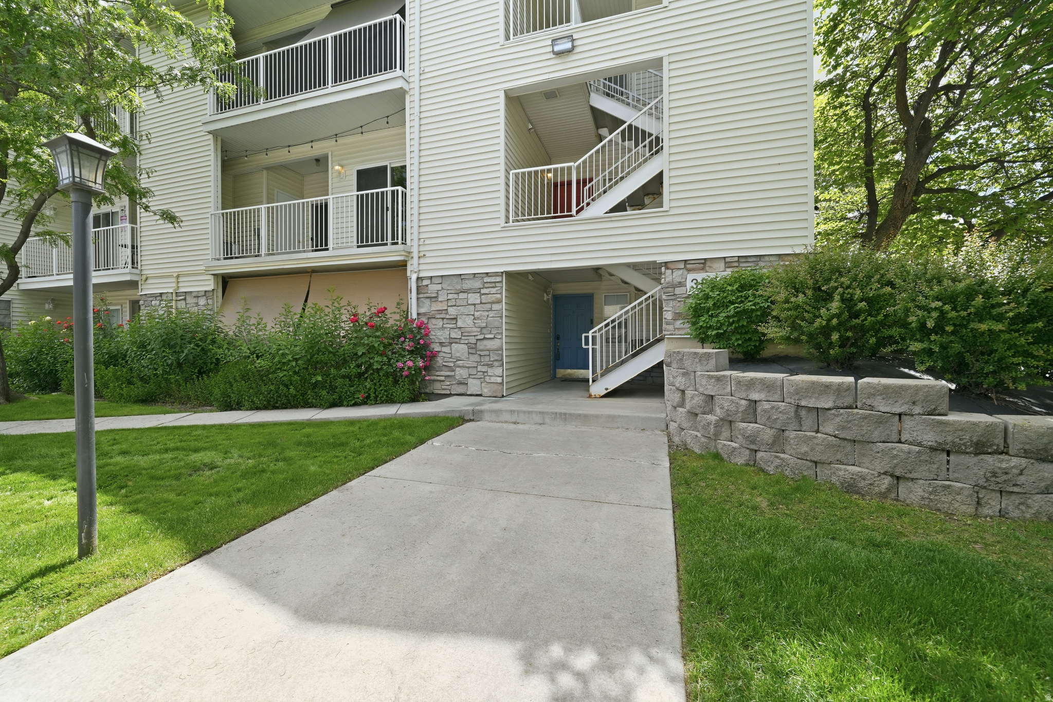 RIVER RUN - Residential