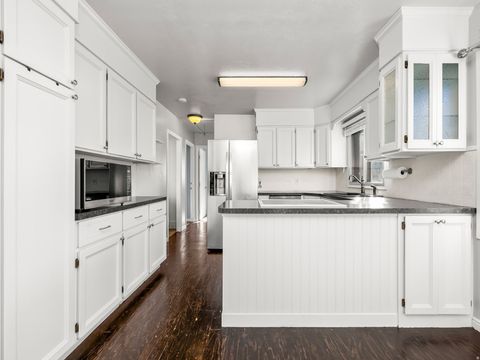 Tiny photo for 5123 S 550 W, Washington Terrace, UT 84405 (MLS # 2131973)