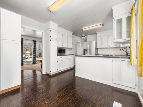 Tiny photo for 5123 S 550 W, Washington Terrace, UT 84405 (MLS # 2131973)