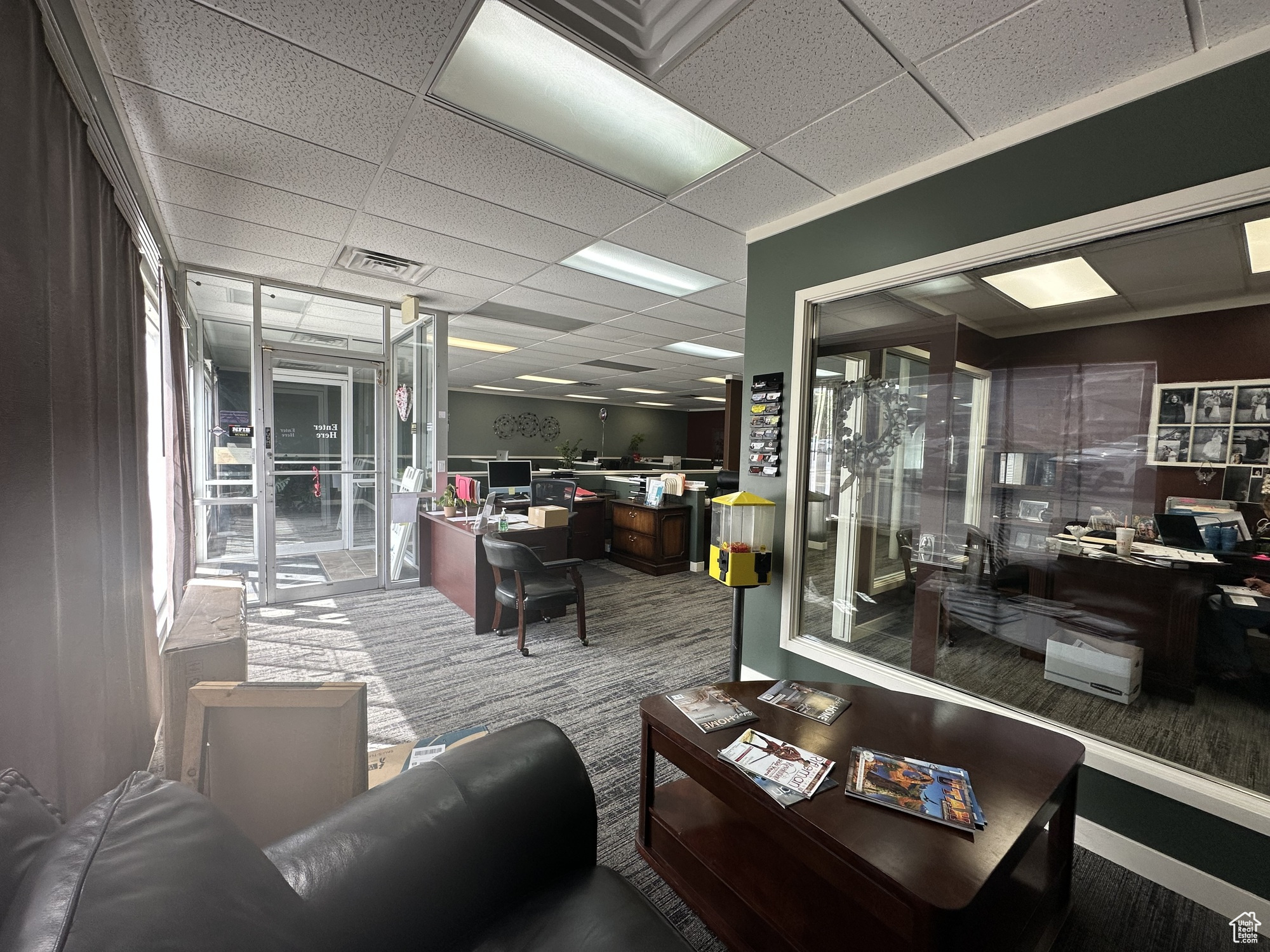 HOLLYWOOD PLAZA - Commercial Lease