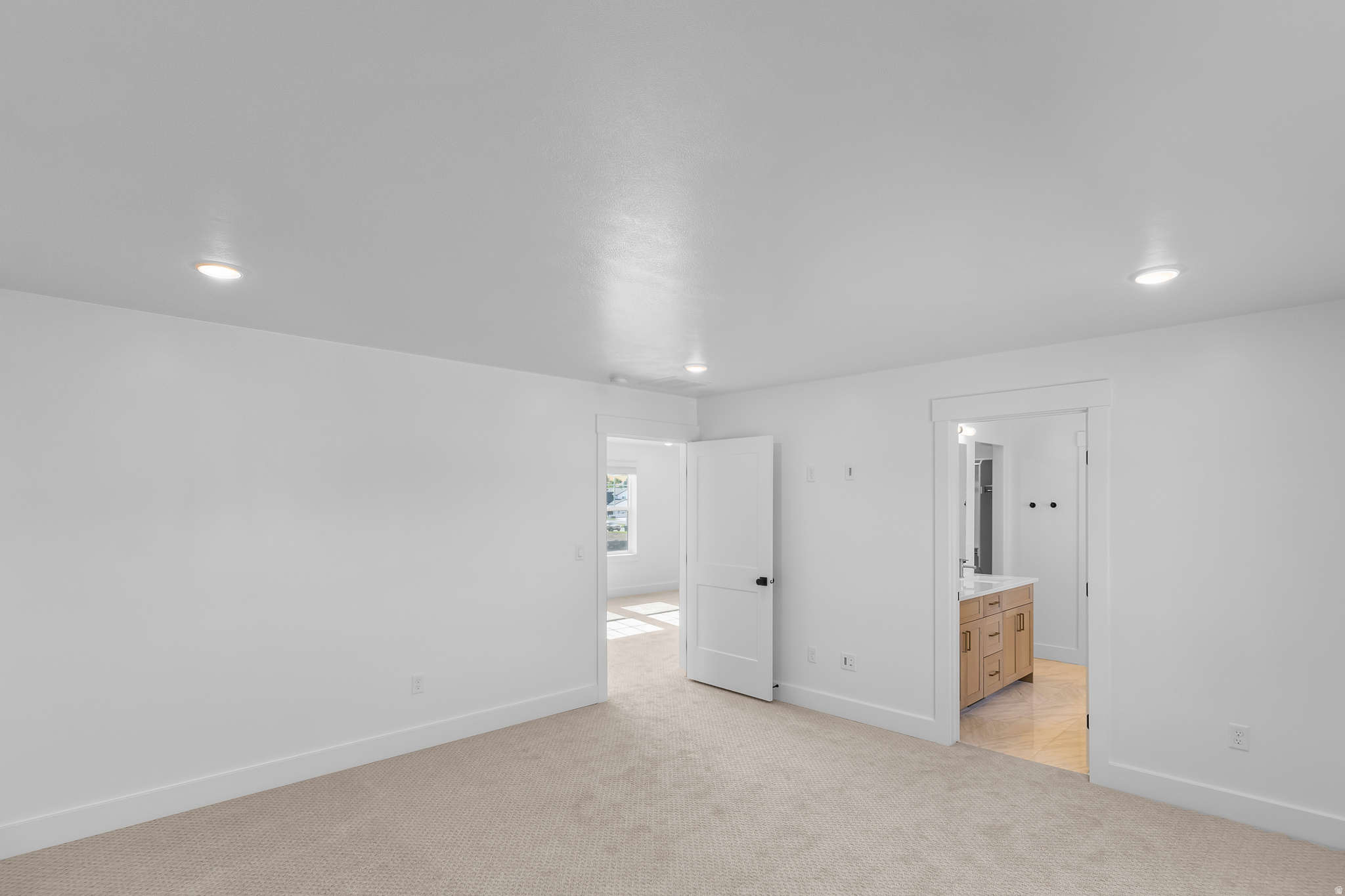 THE MEADOWS AT HYDE PARK - Residential