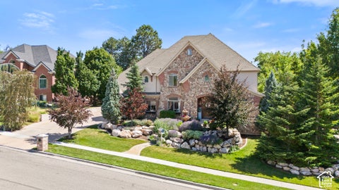 Homes For Sale - 1559 E Wasatch Dr<br/> Ogden, UT 84403
