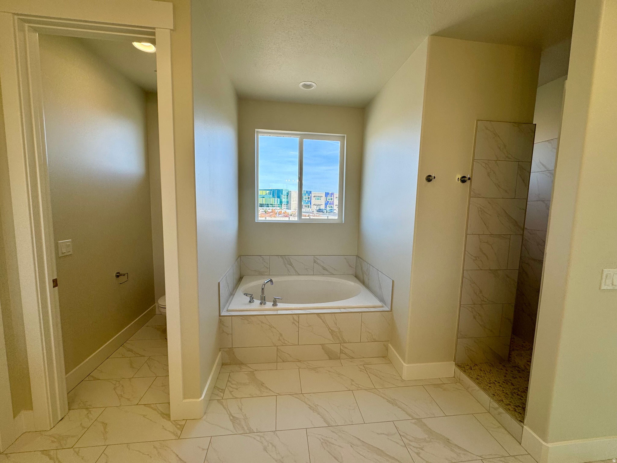 HOMESTEAD - Residential