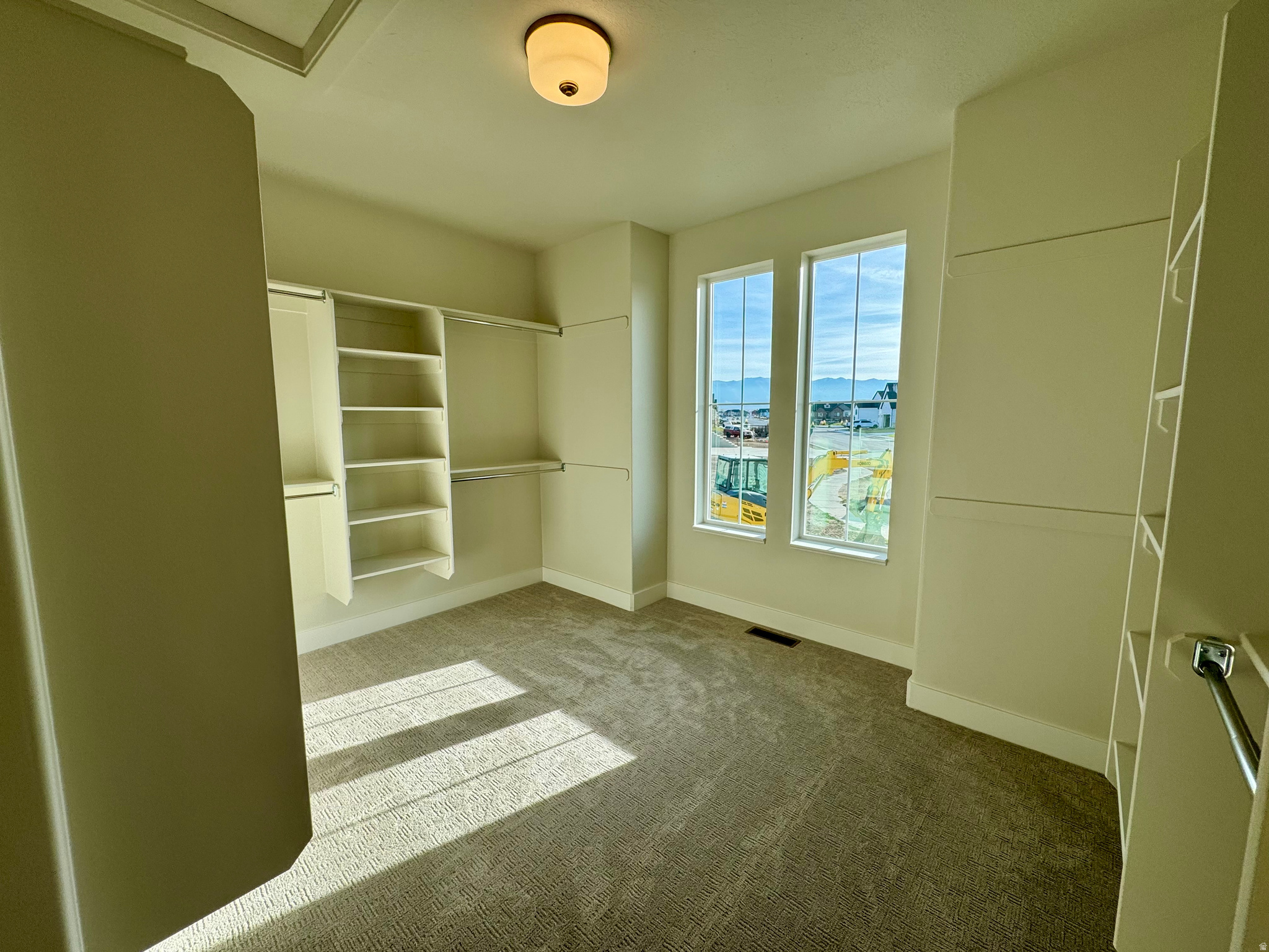 HOMESTEAD - Residential