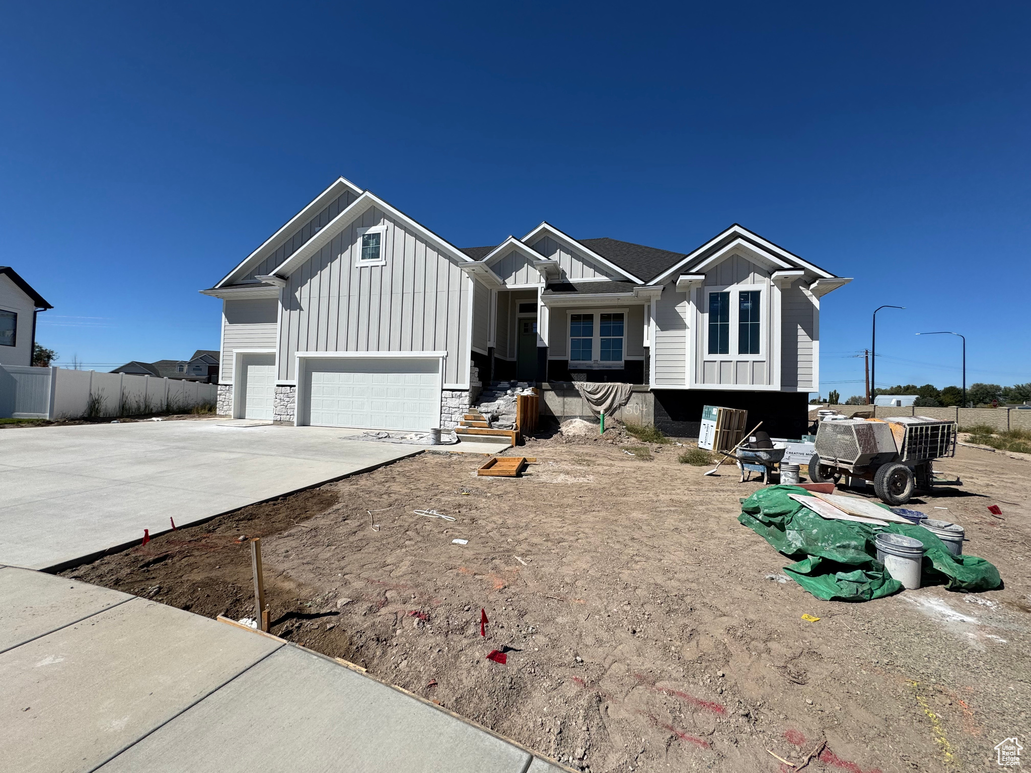 HOMESTEAD - Residential