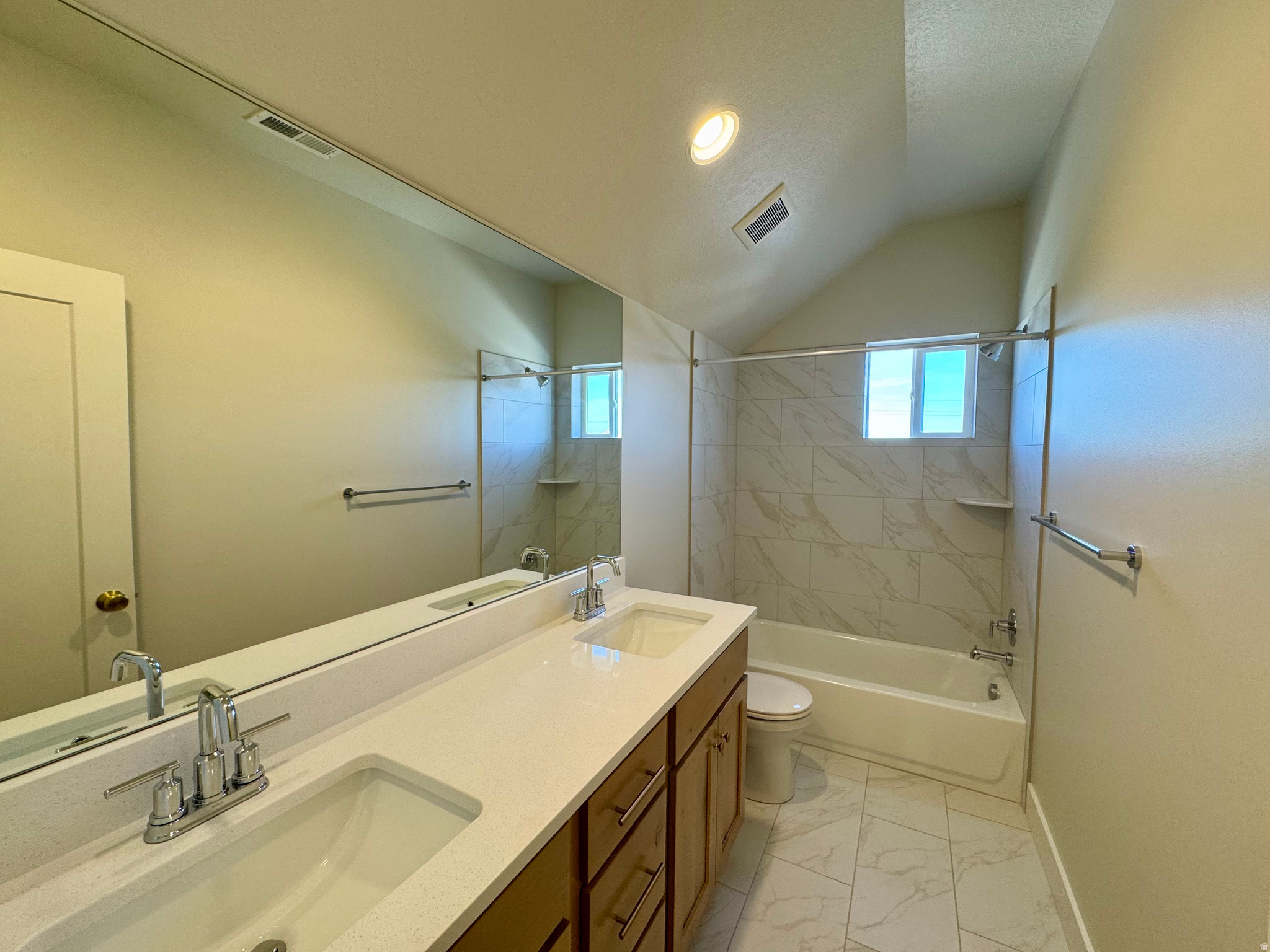 HOMESTEAD - Residential