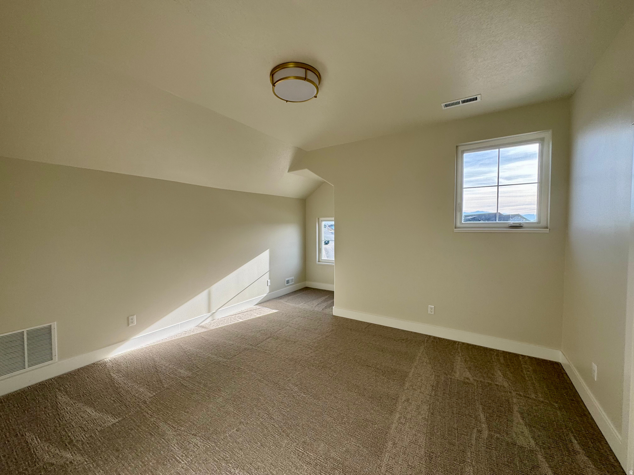 HOMESTEAD - Residential