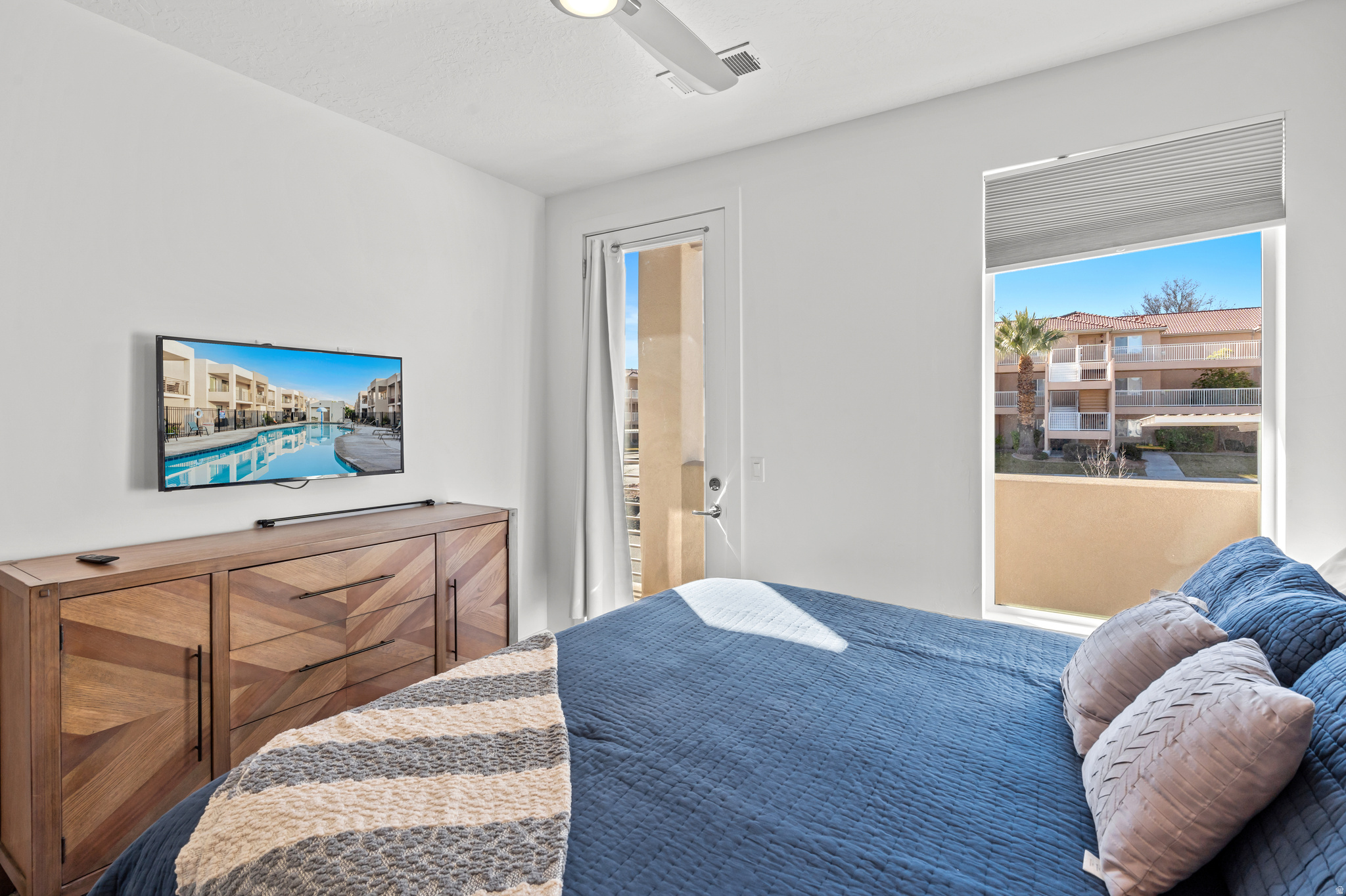 LOFTS AT GREEN VALLEY - Residential