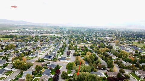Tiny photo for 851 E 400 S, Smithfield, UT 84335 (MLS # 2115797)