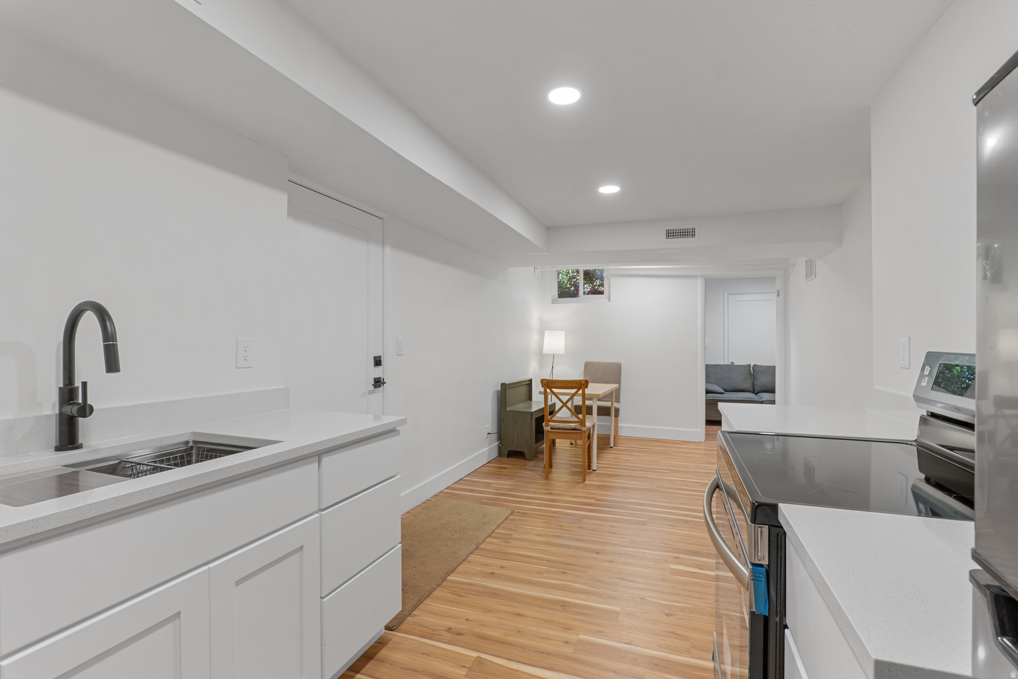 NOB HILL - Residential Lease