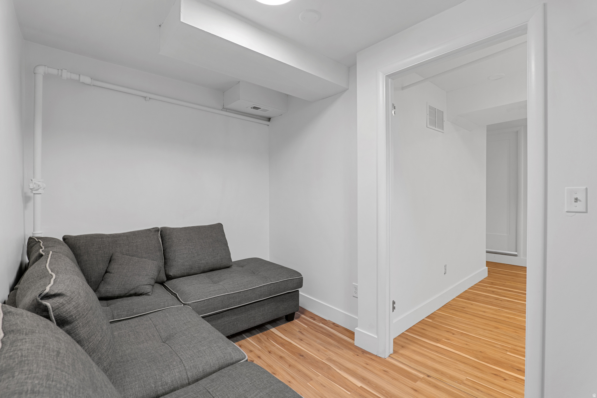 NOB HILL - Residential Lease