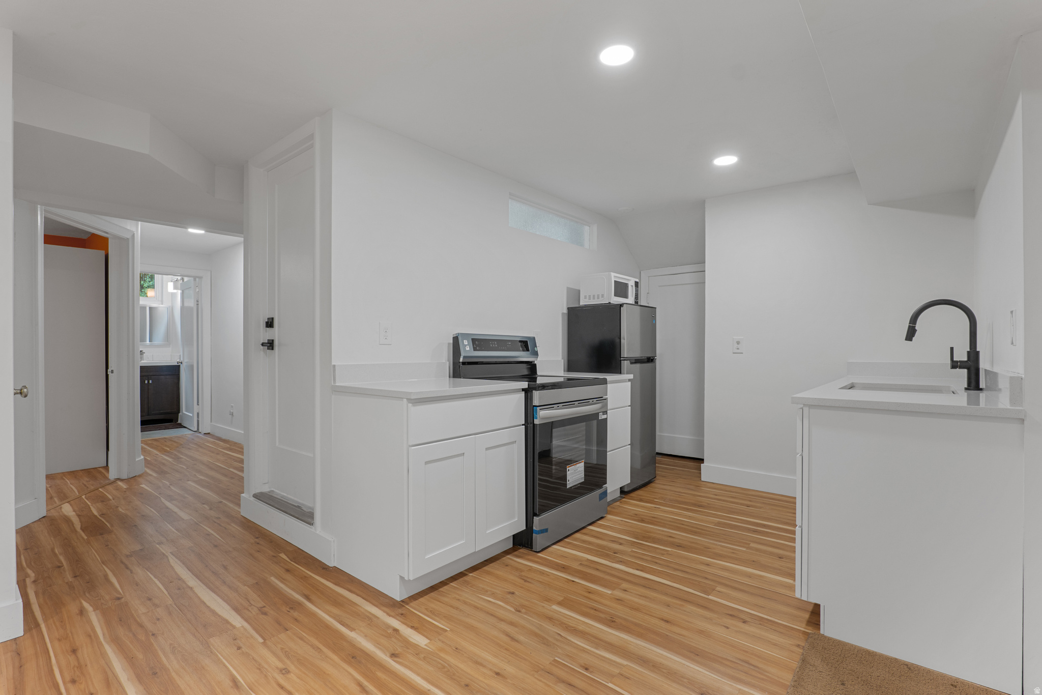 NOB HILL - Residential Lease
