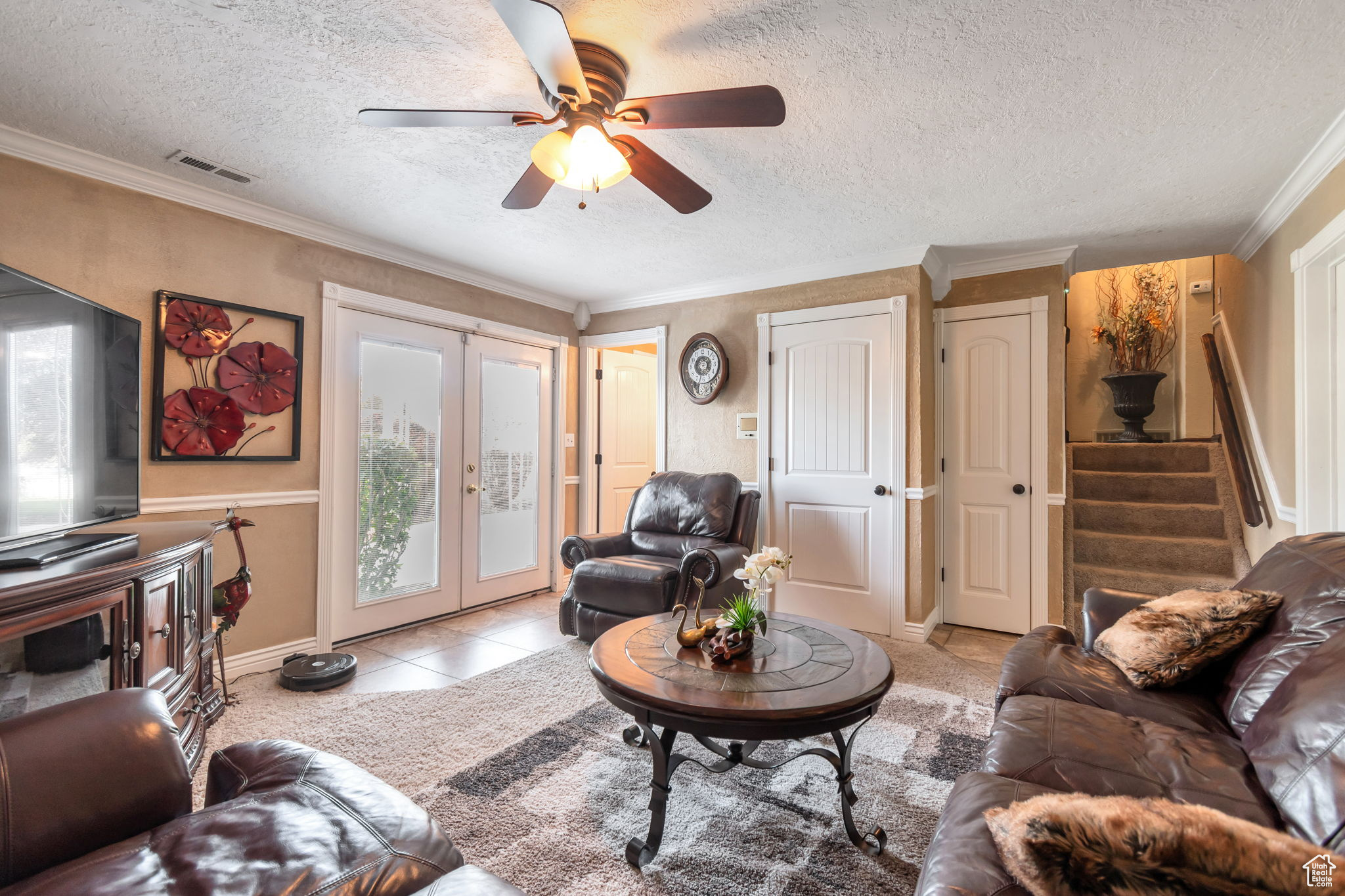 CRESTFIELD - Residential