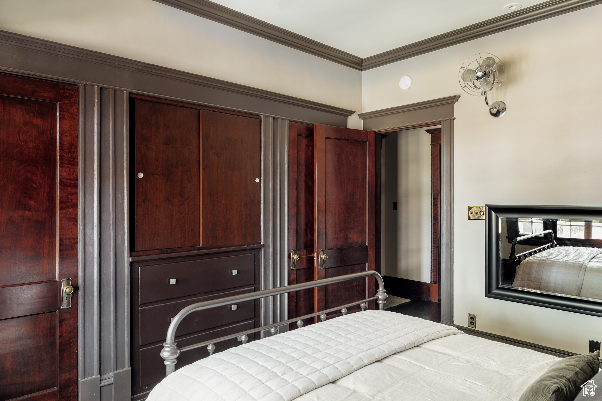 THE MARYLAND CONDOMINIUMS - Residential