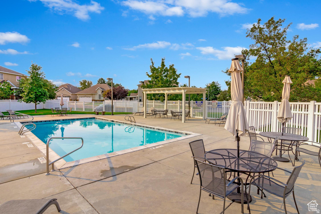 CASCADE PARK - Residential