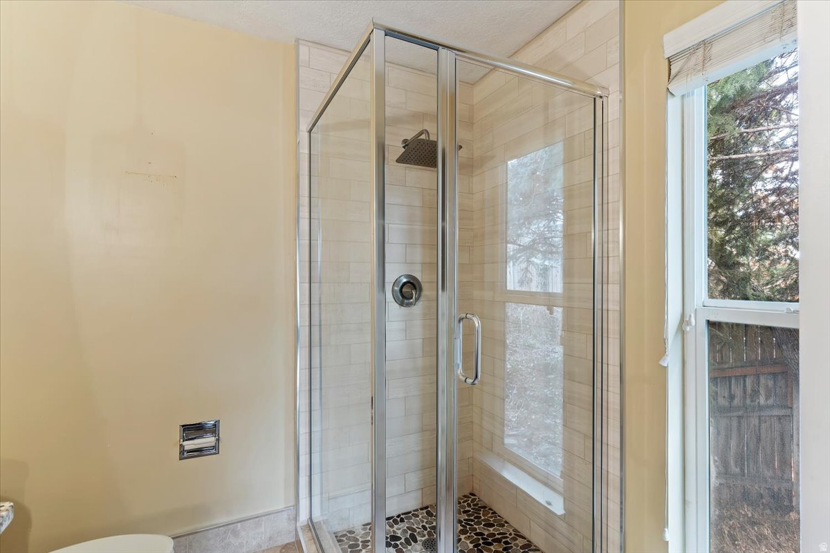 BEN LOMOND HEIGHTS - Residential Lease