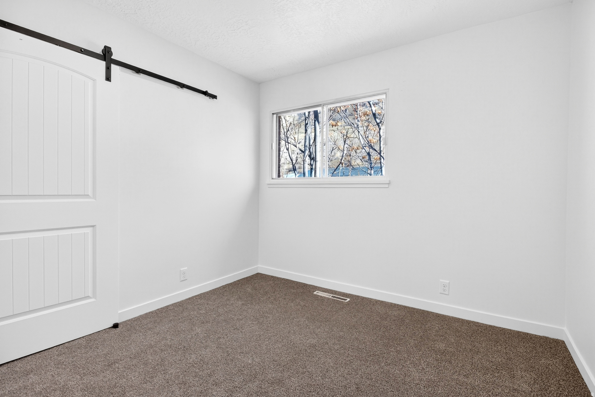 HIGHLAND TERRACE - Residential