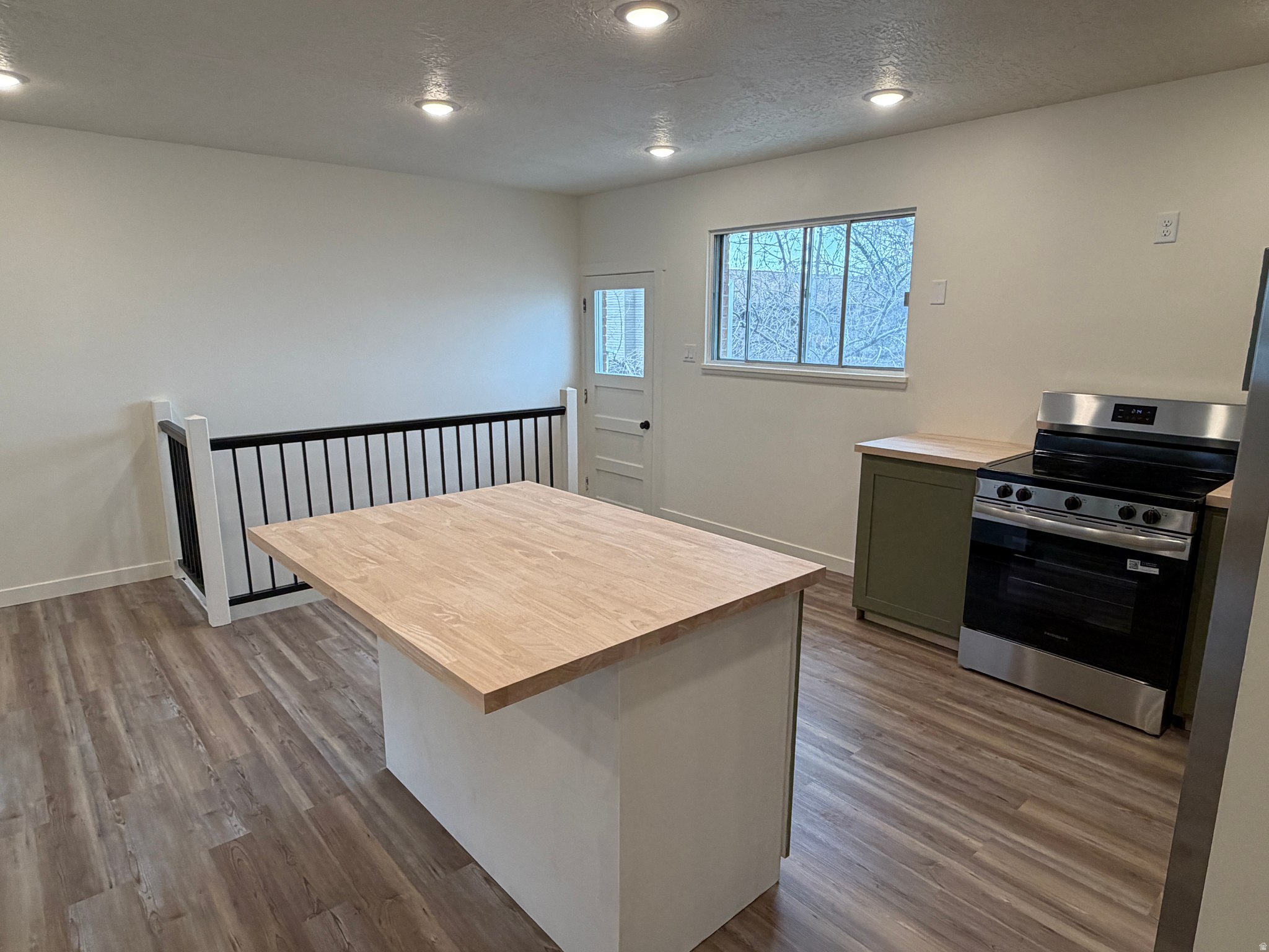 HIGHLAND TERRACE - Residential