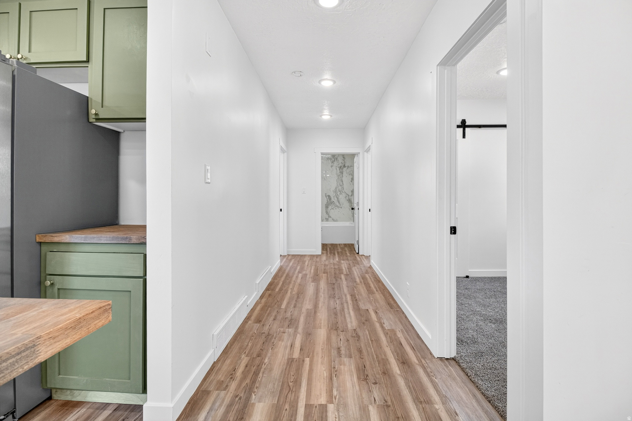 HIGHLAND TERRACE - Residential