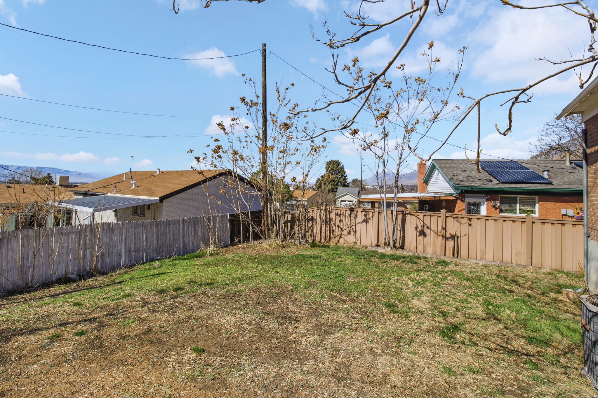 HIGHLAND TERRACE - Residential