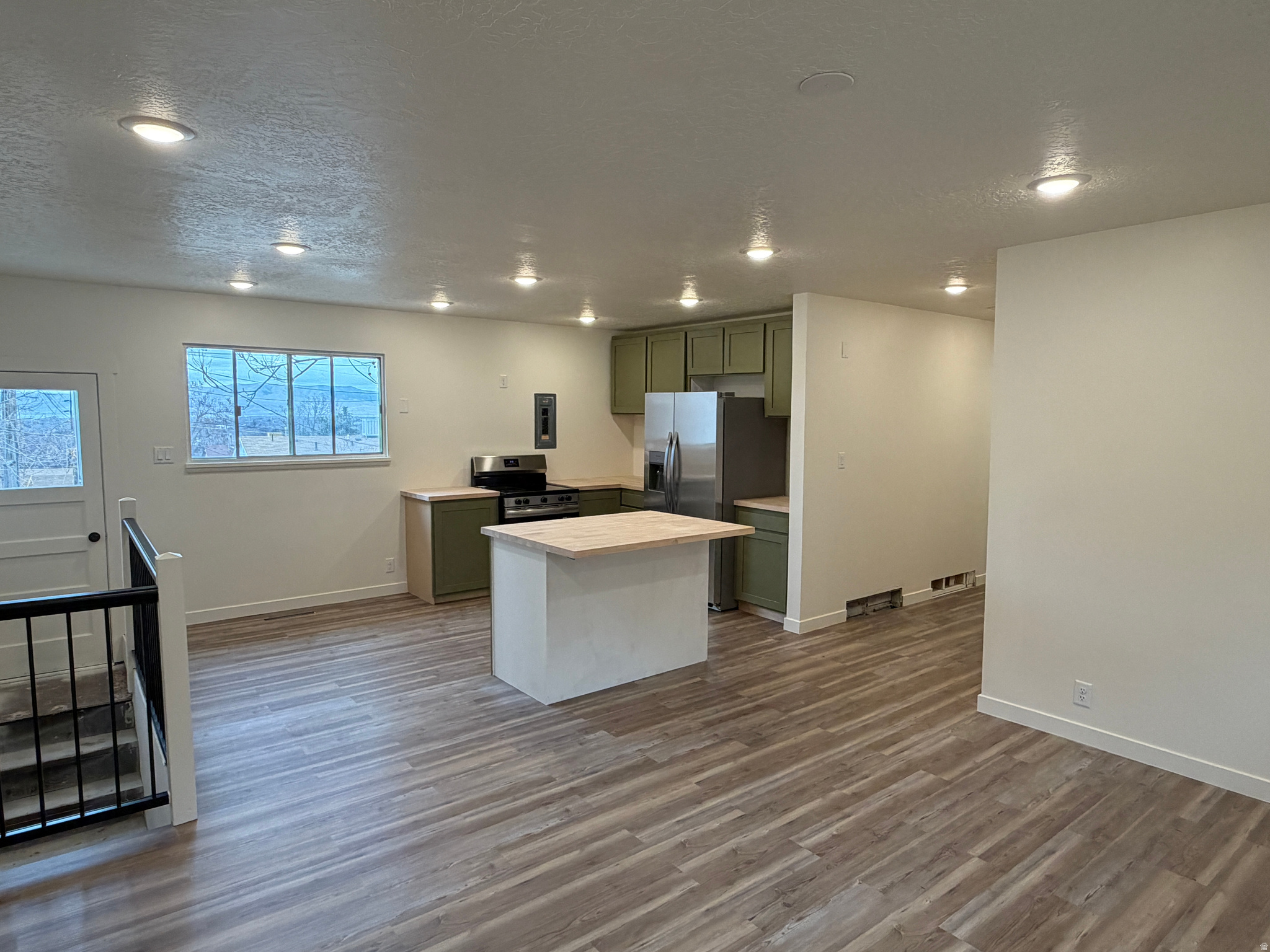 HIGHLAND TERRACE - Residential