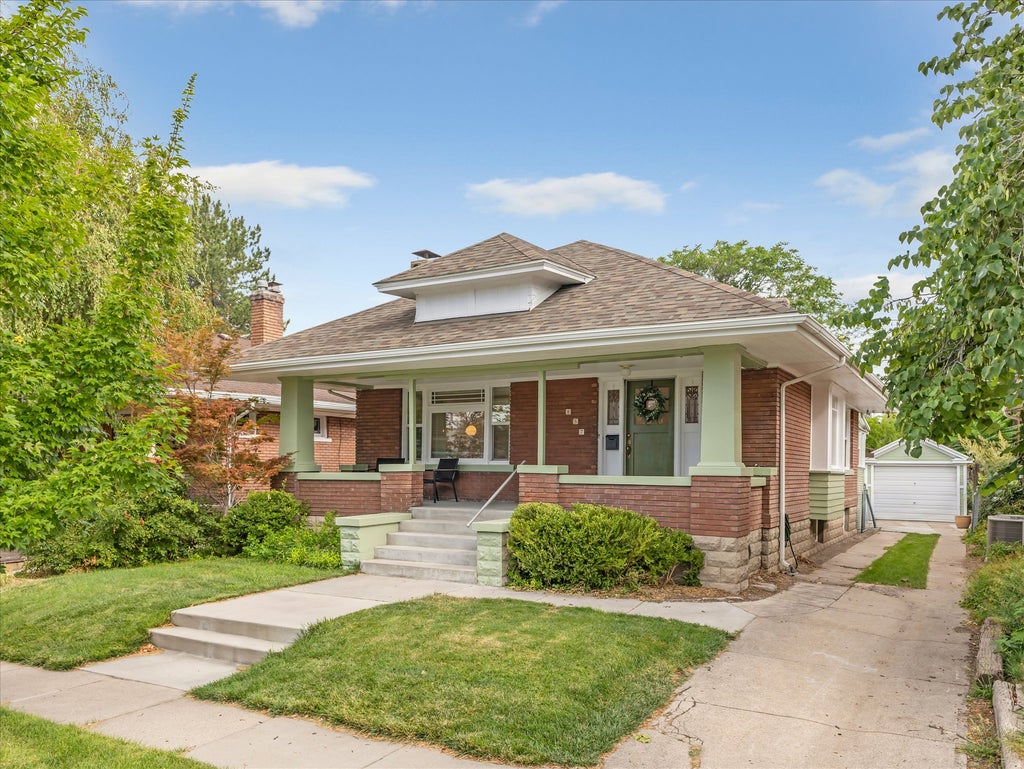 Photo of 857 E WESTMINSTER AVE, Salt Lake City, UT 84105 (MLS # 2174993)