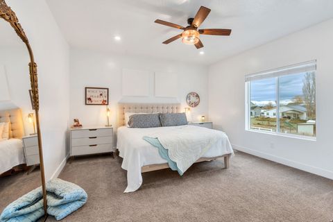 Tiny photo for 2774 W COASTLINE DR, Syracuse, UT 84075 (MLS # 2129953)