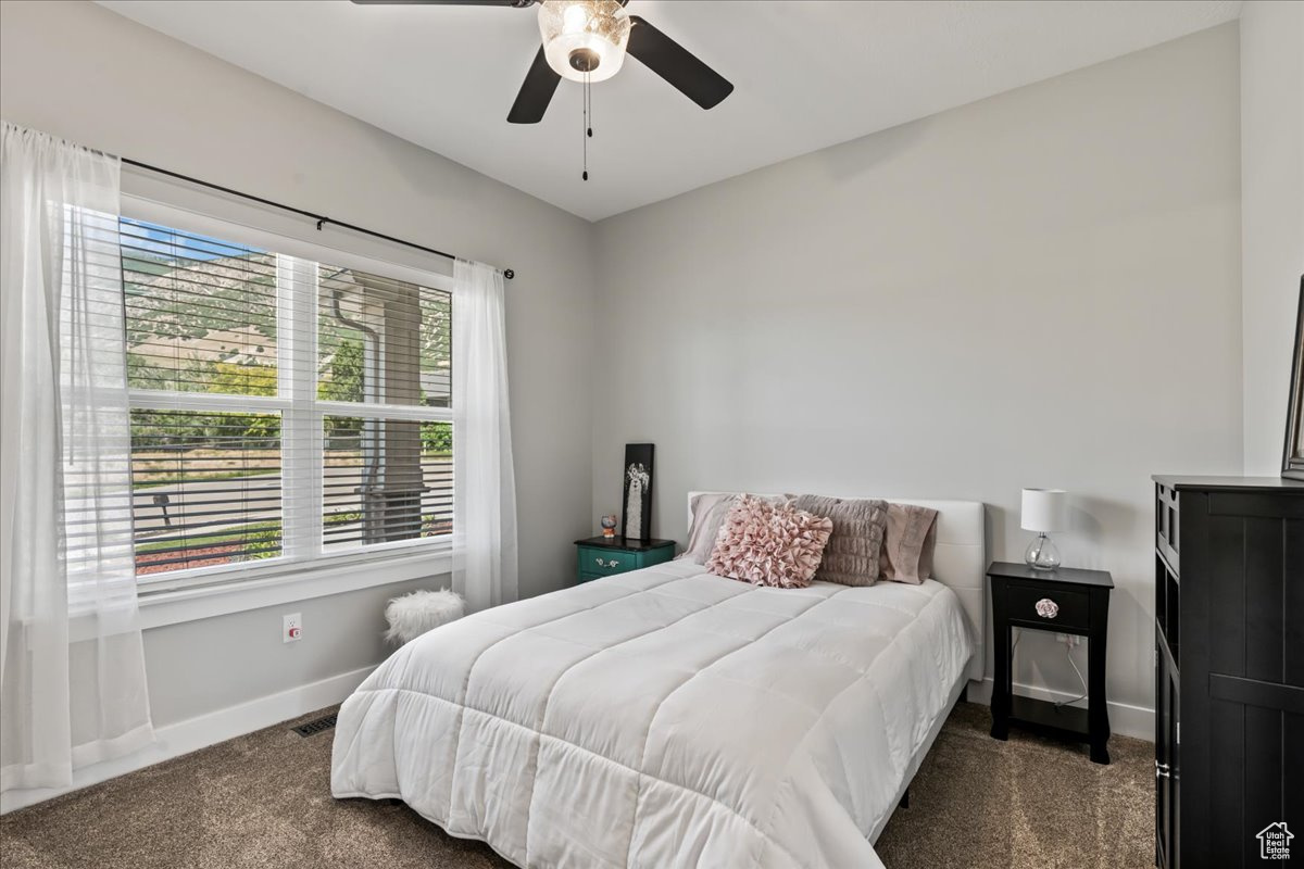 HAMPTON ESTATES - Residential