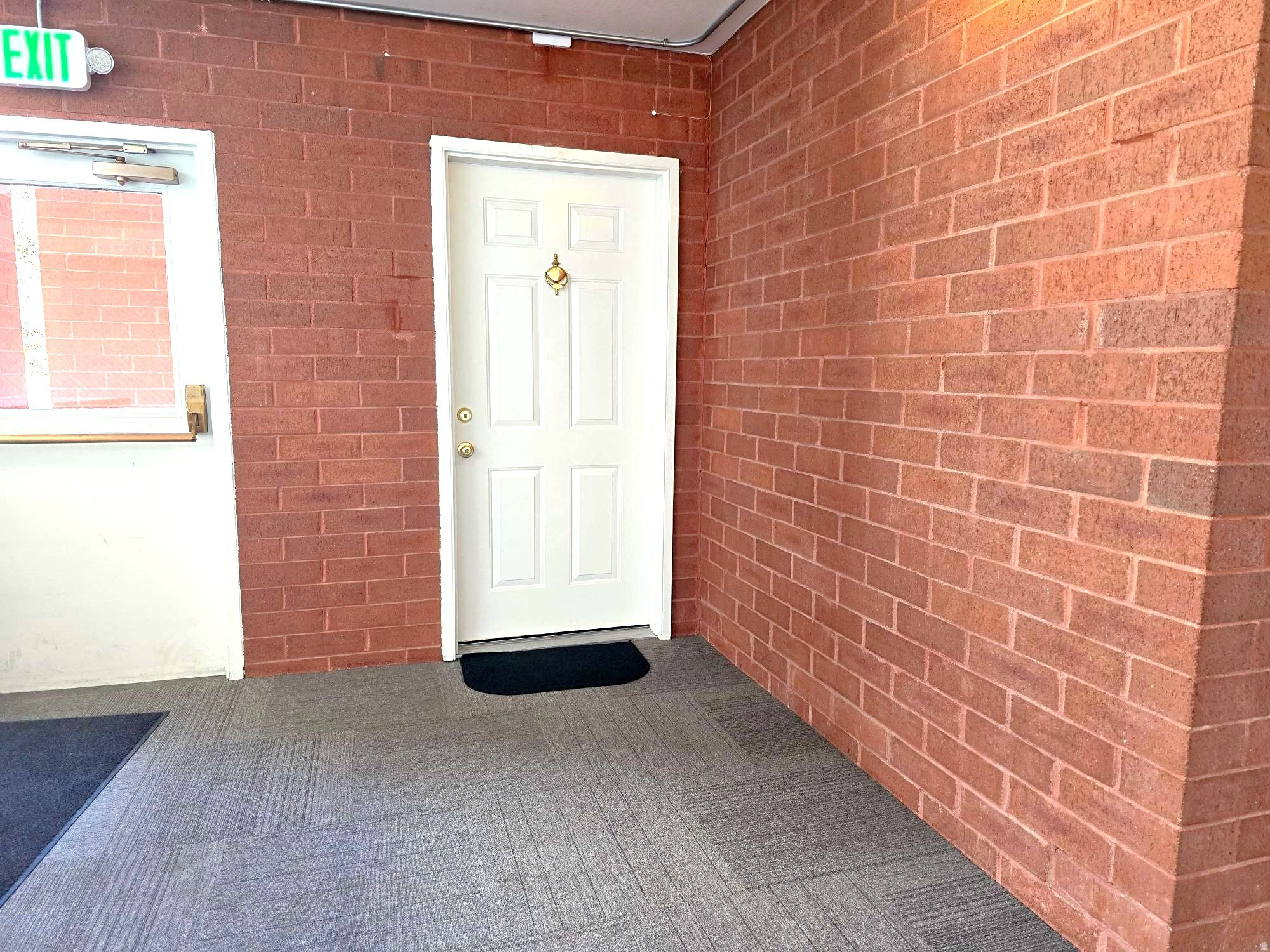 DONNER CREST CONDOMINIUMS - Residential