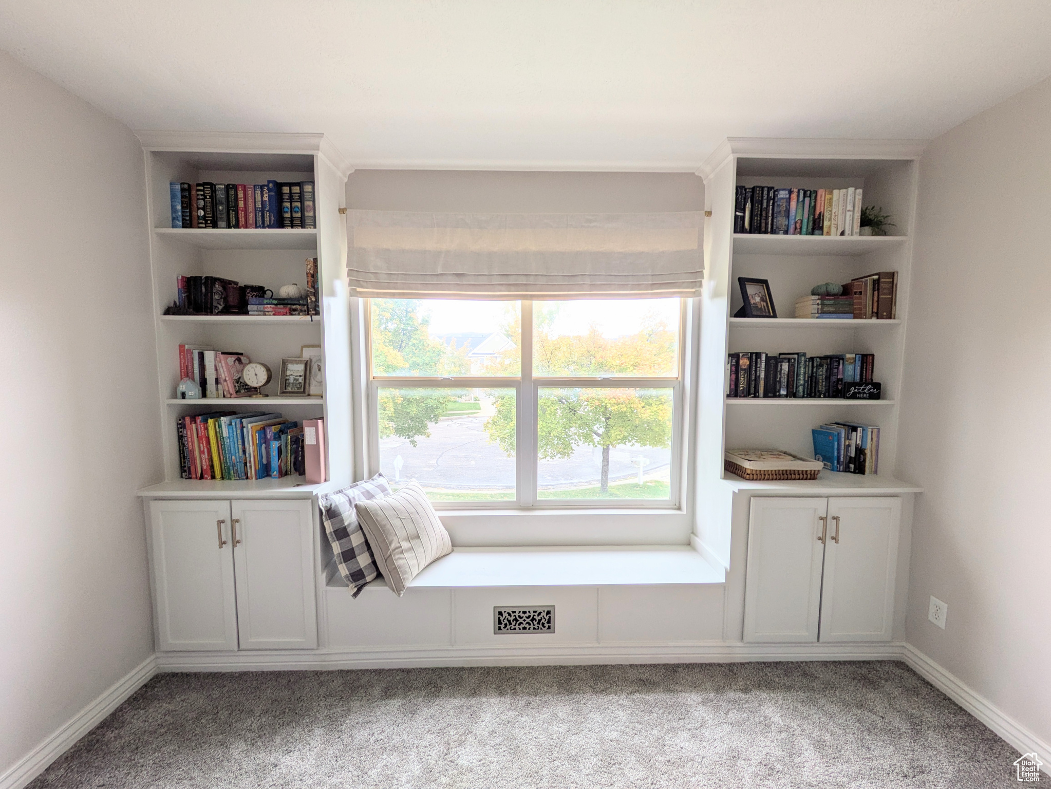 ARGYLE ACRES PHASE 4 - Residential