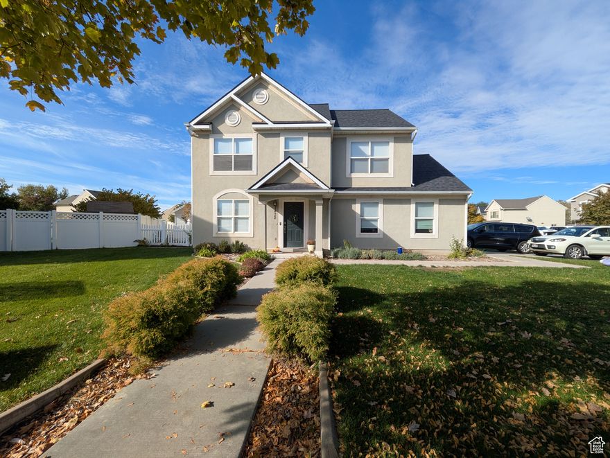 OPEN HOUSE Saturday November 15th from 11am - 1pm! Beautifully maintained 3-bedroom, 2-bath home in a quiet Woods Cross cul-de-sac! This charming 1,600+ sq. ft. home features bright, open living spaces, a well-designed kitchen, and great natural light throughout. Enjoy the gorgeous landscaping, fenced yard, and peaceful neighborhood setting-all just minutes from parks, schools, and commuter access.  Square footage figures are provided as a courtesy estimate only. Buyer is advised to obtain an independent measurement.