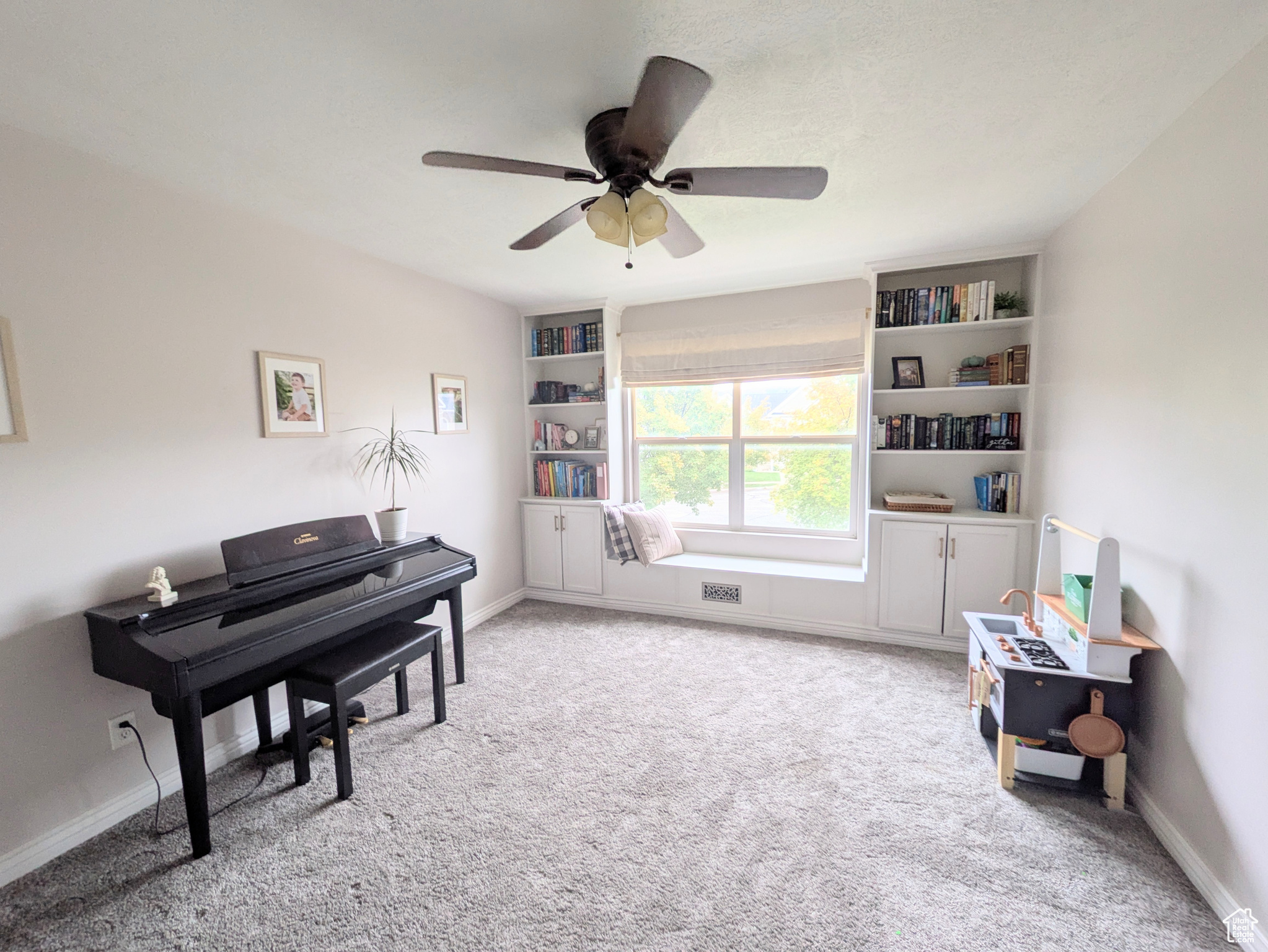 ARGYLE ACRES PHASE 4 - Residential