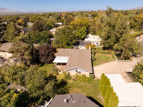 Tiny photo for 4380 S WANDER LN, Holladay, UT 84124 (MLS # 2113361)