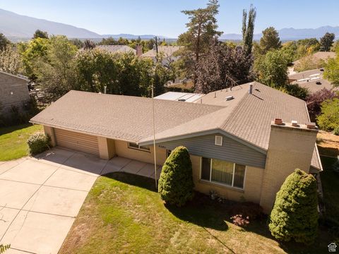 Tiny photo for 4380 S WANDER LN, Holladay, UT 84124 (MLS # 2113361)