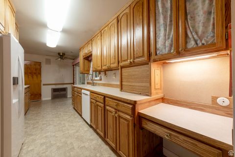 Tiny photo for 4380 S WANDER LN, Holladay, UT 84124 (MLS # 2113361)