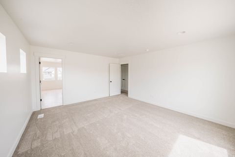 Tiny photo for 1058 E ANTELOPE DR #610, Eagle Mountain, UT 84005 (MLS # 2129758)