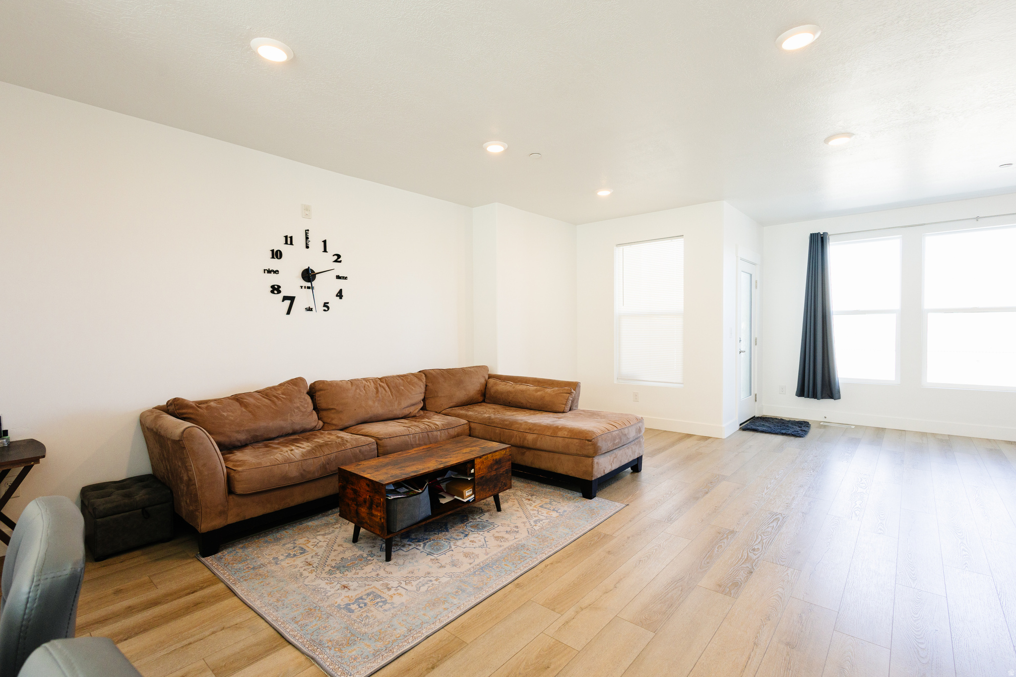 MUIRHOUSE - Residential