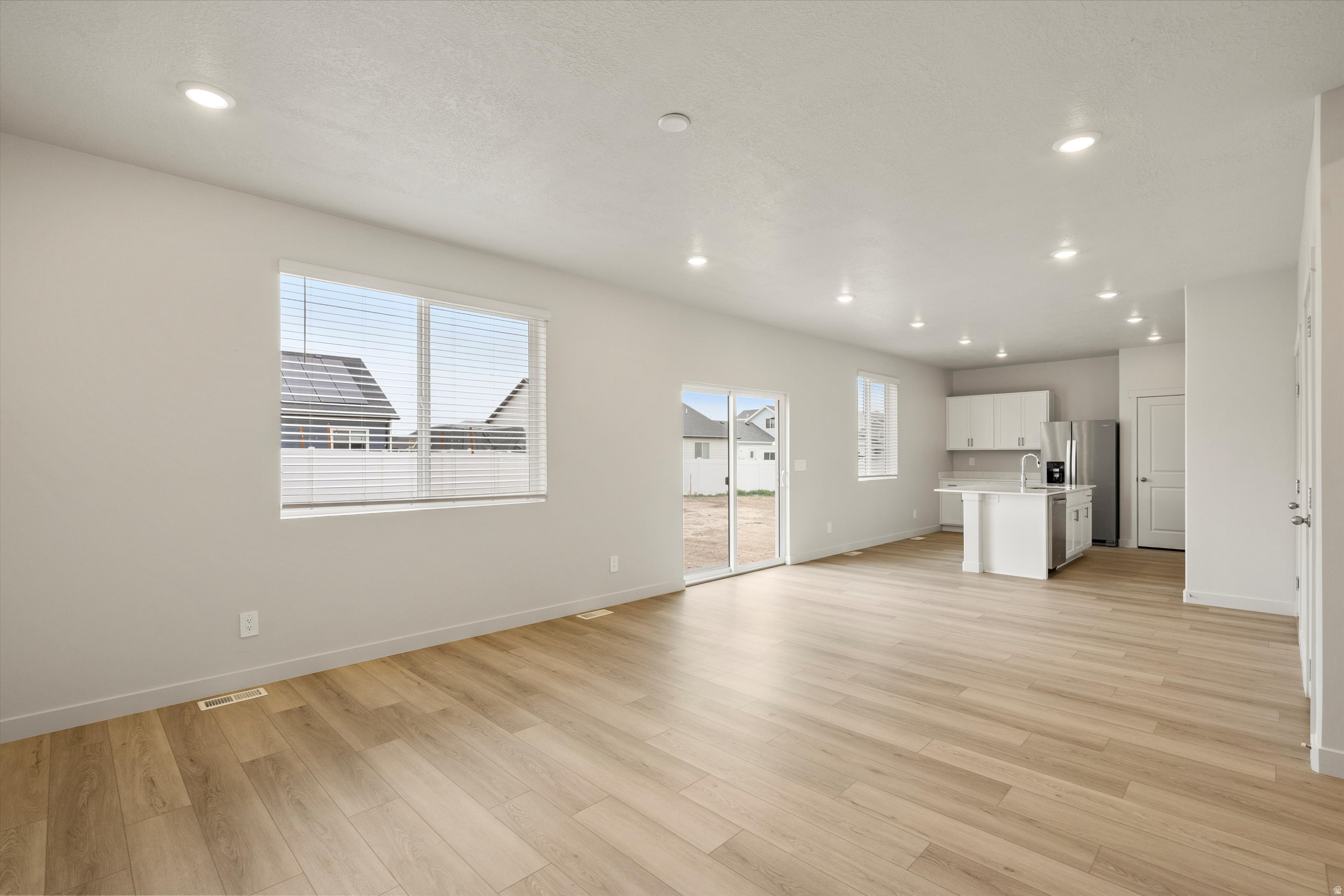 STRATTON ACRES - Residential