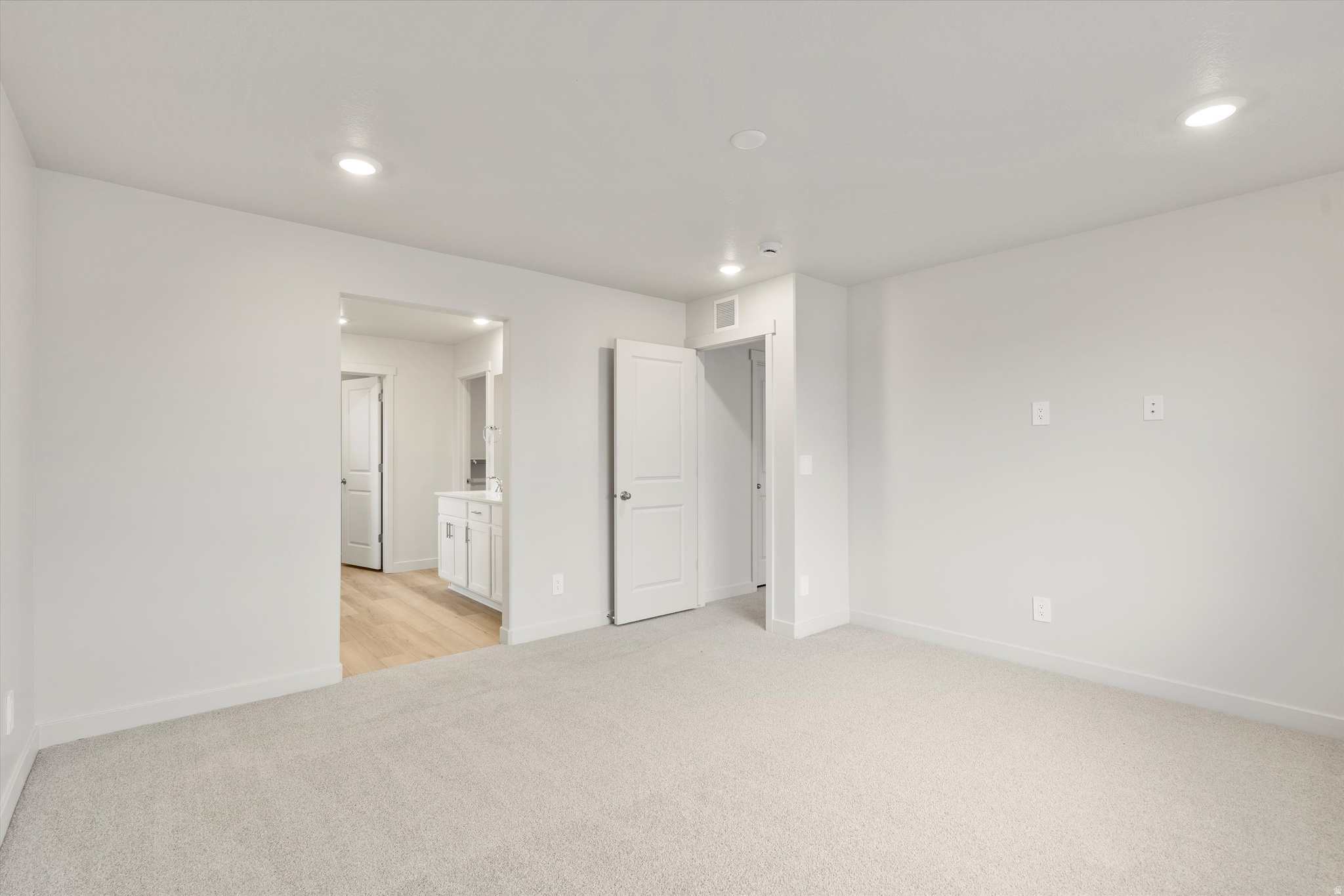 STRATTON ACRES - Residential