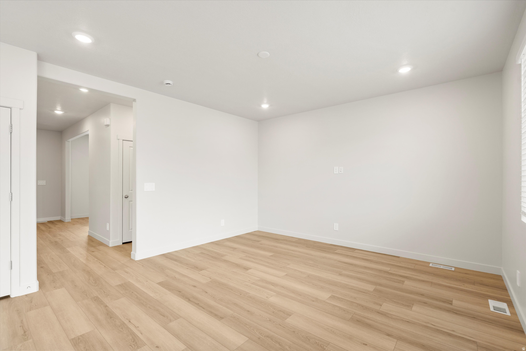 STRATTON ACRES - Residential