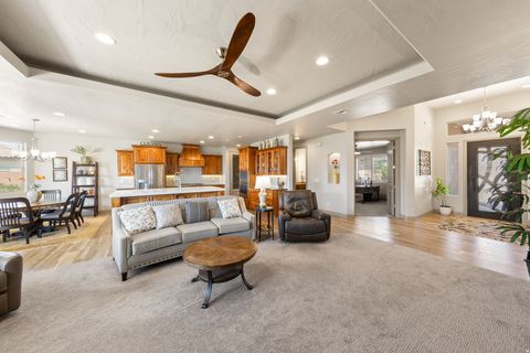 Tiny photo for 717 W OSPREY DR, Washington, UT 84780 (MLS # 2173918)