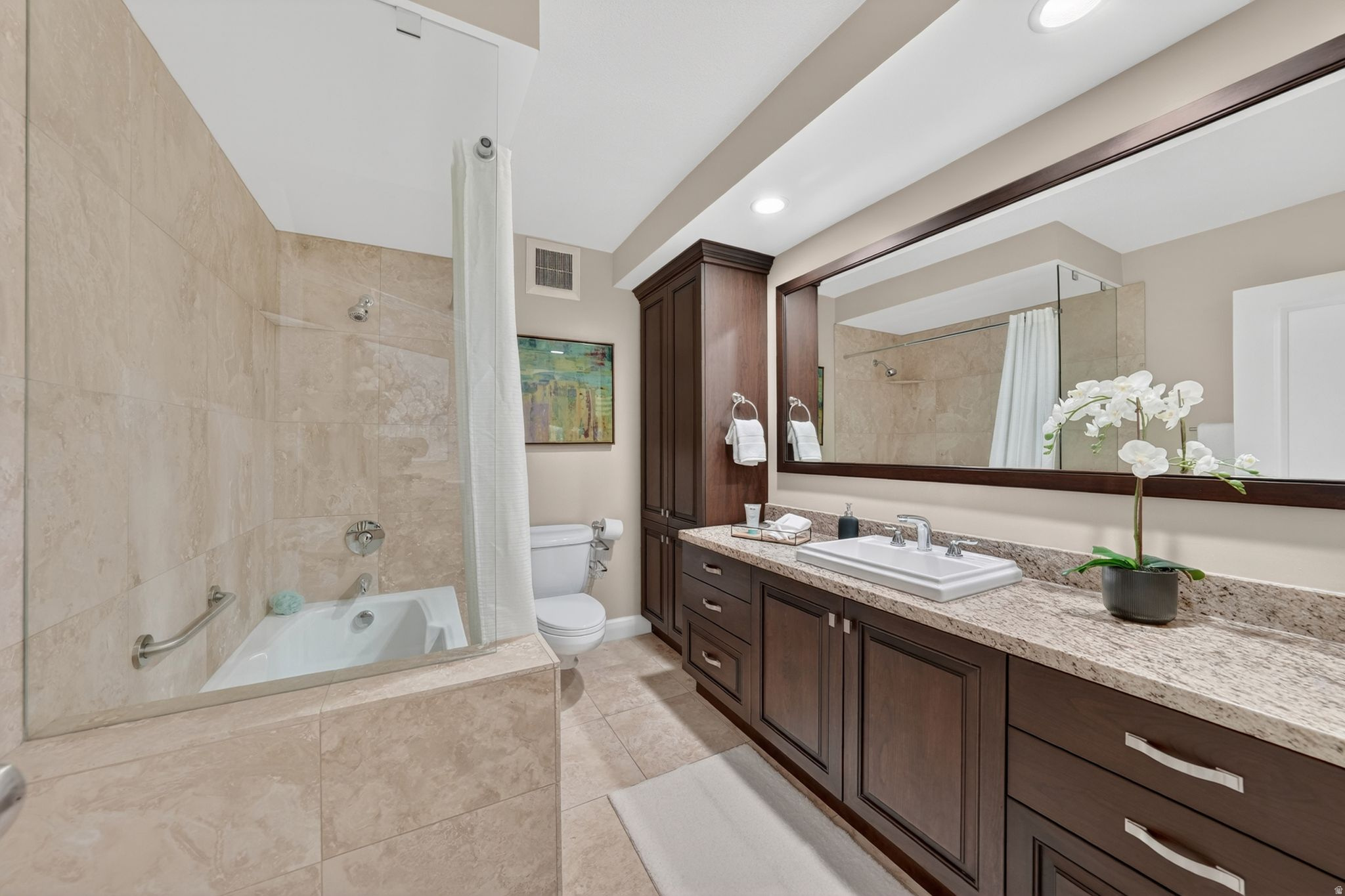 OAK CREST GARDENS - Residential