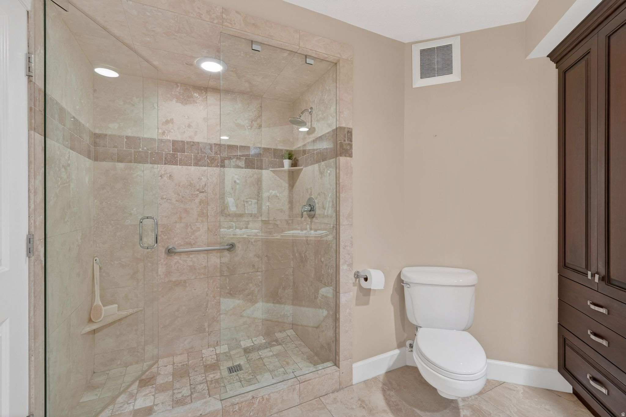 OAK CREST GARDENS - Residential