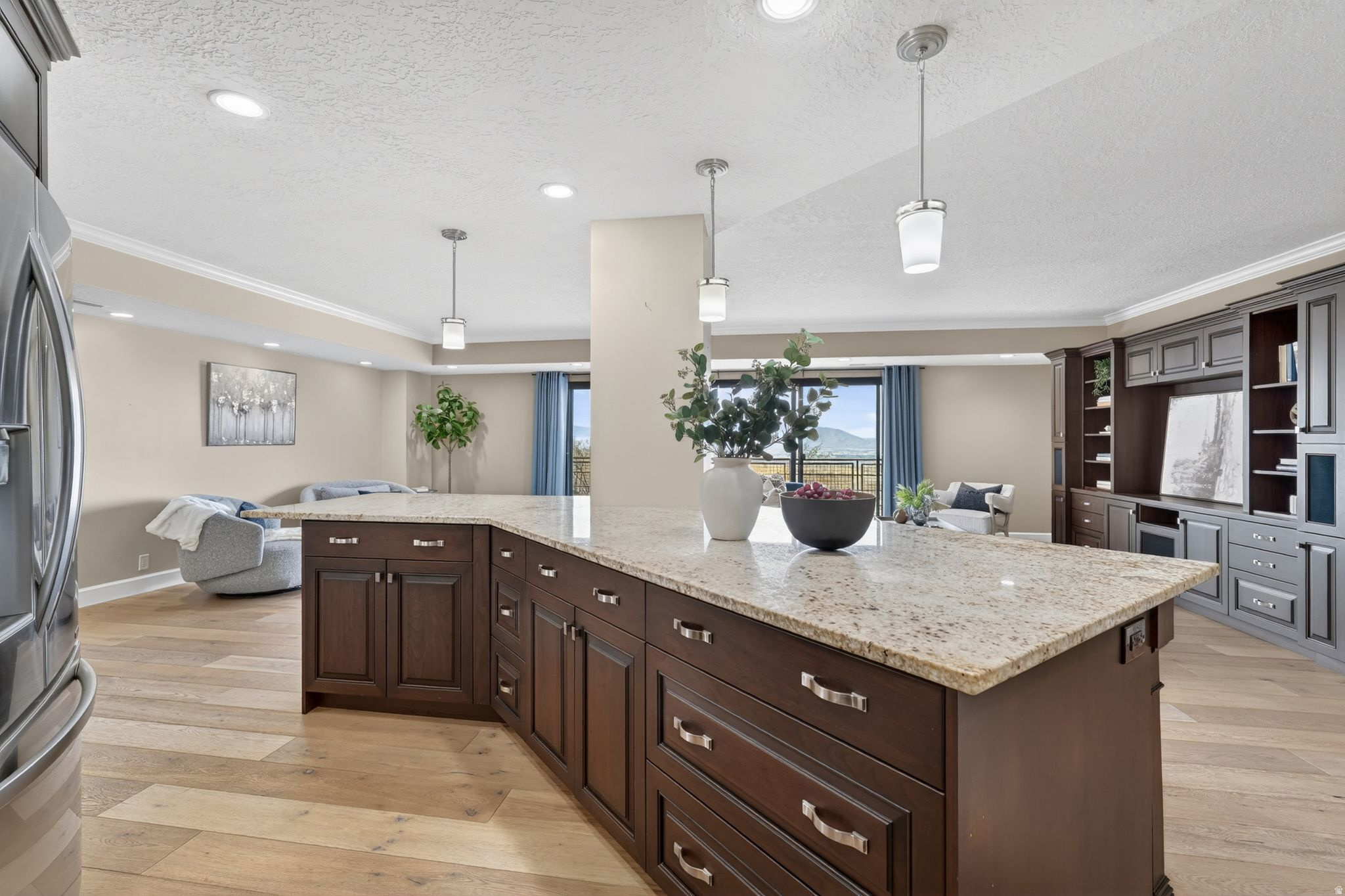 OAK CREST GARDENS - Residential