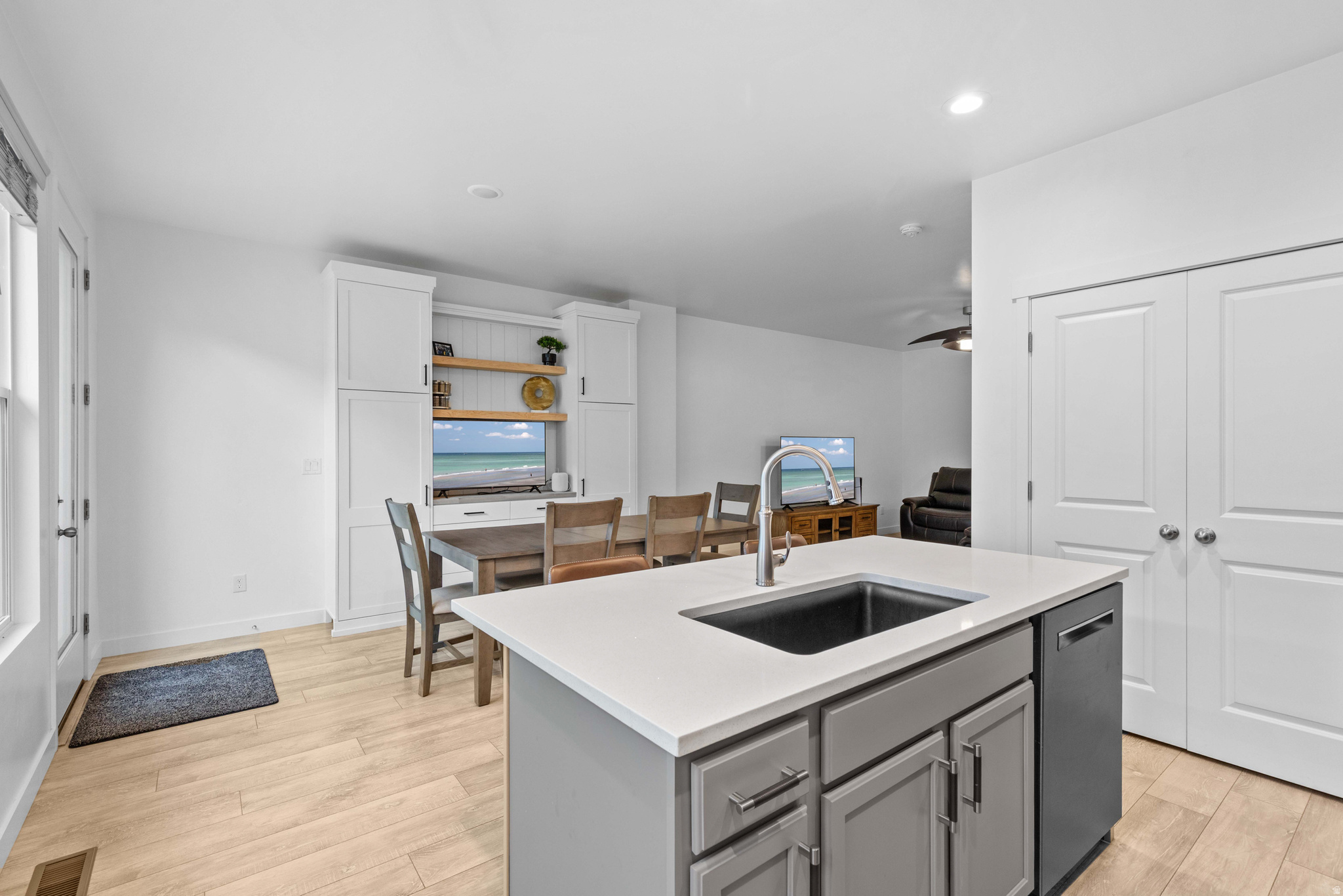 KENNECOTT - Residential