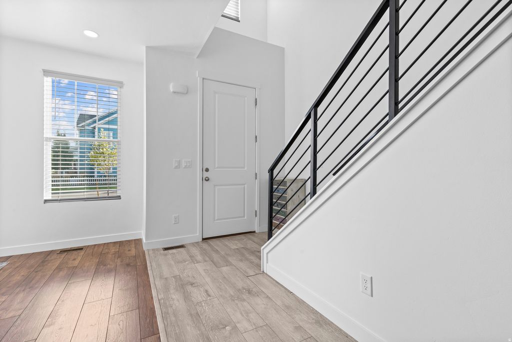 Photo of 10643 S LAMOND DR, South Jordan, UT 84009 (MLS # 2142920)