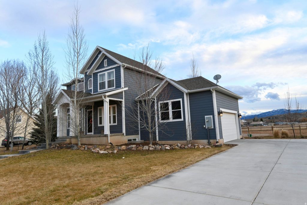 Photo of 681 W ISLAND RD, Morgan, UT 84050 (MLS # 2139394)